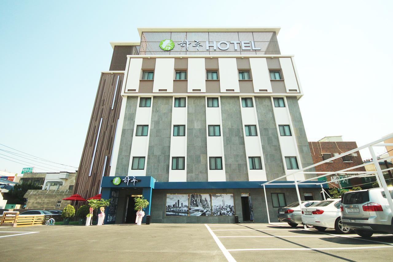 Haru Hotel Gimhae Extérieur photo