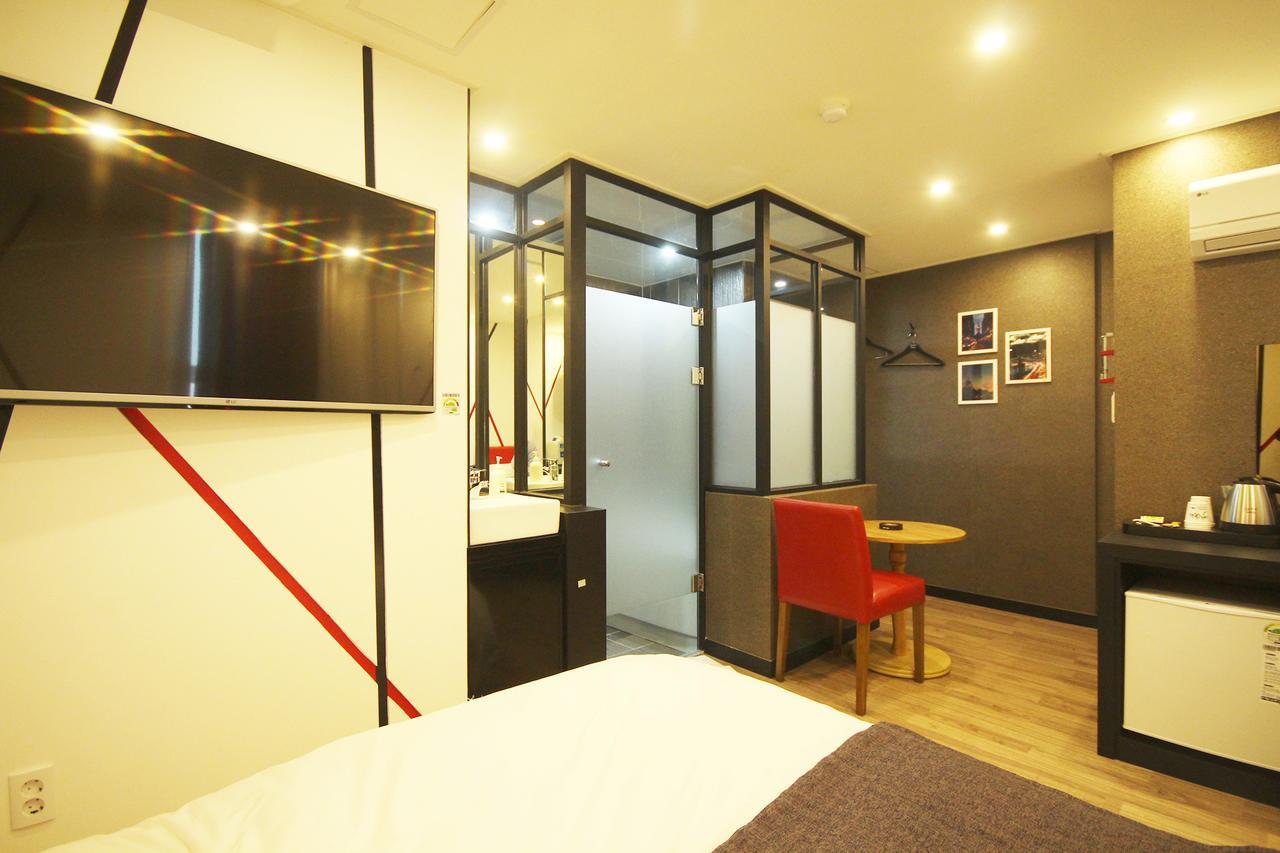 Haru Hotel Gimhae Extérieur photo