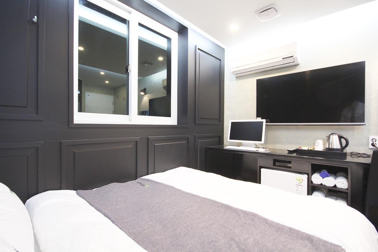 Haru Hotel Gimhae Extérieur photo