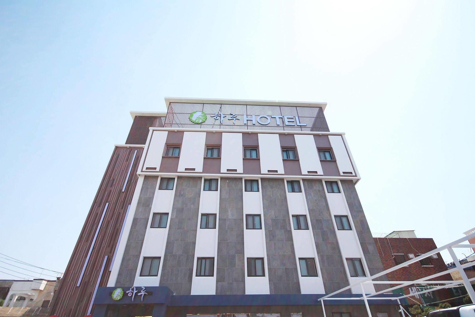 Haru Hotel Gimhae Extérieur photo