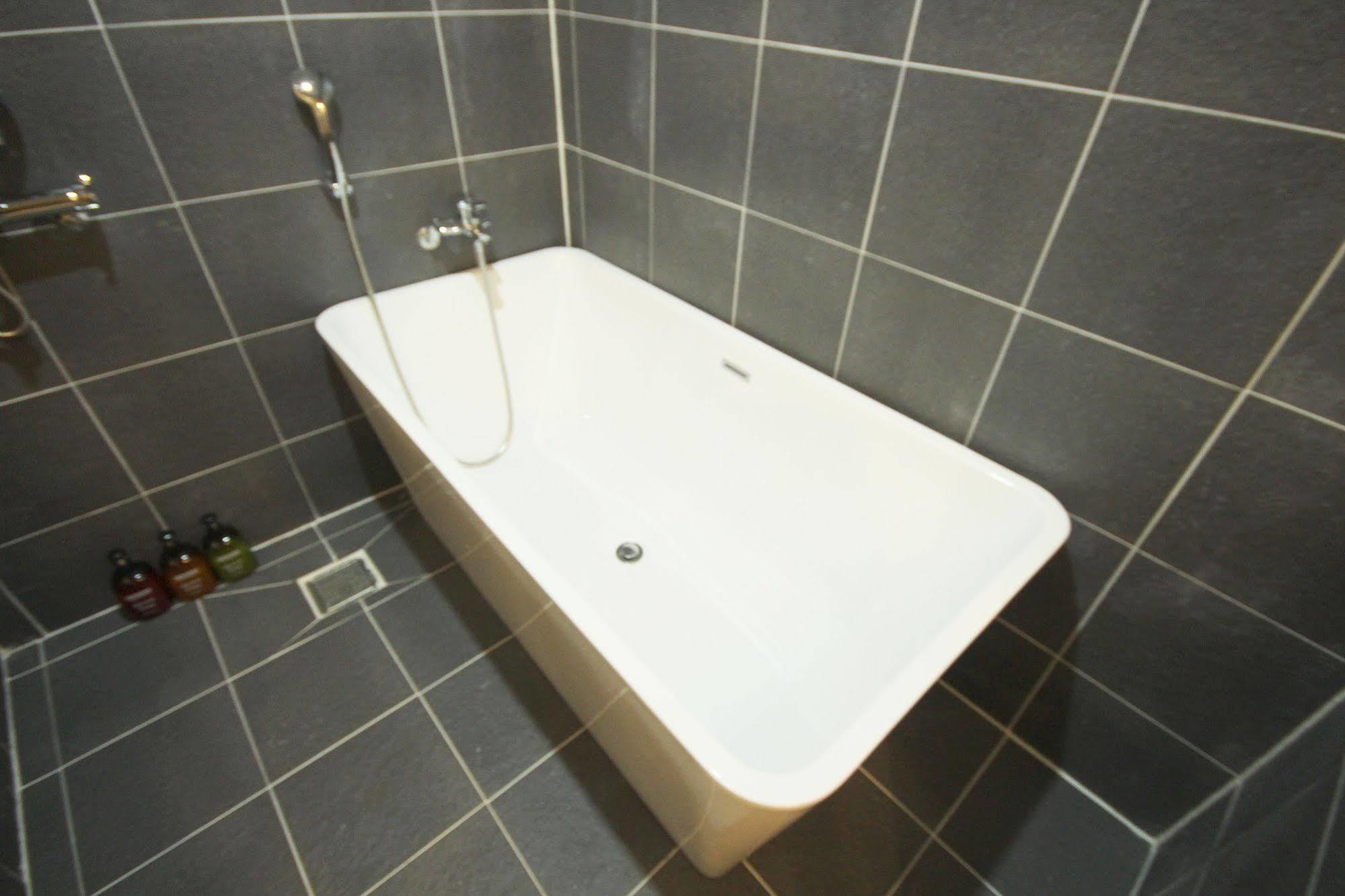 Haru Hotel Gimhae Extérieur photo