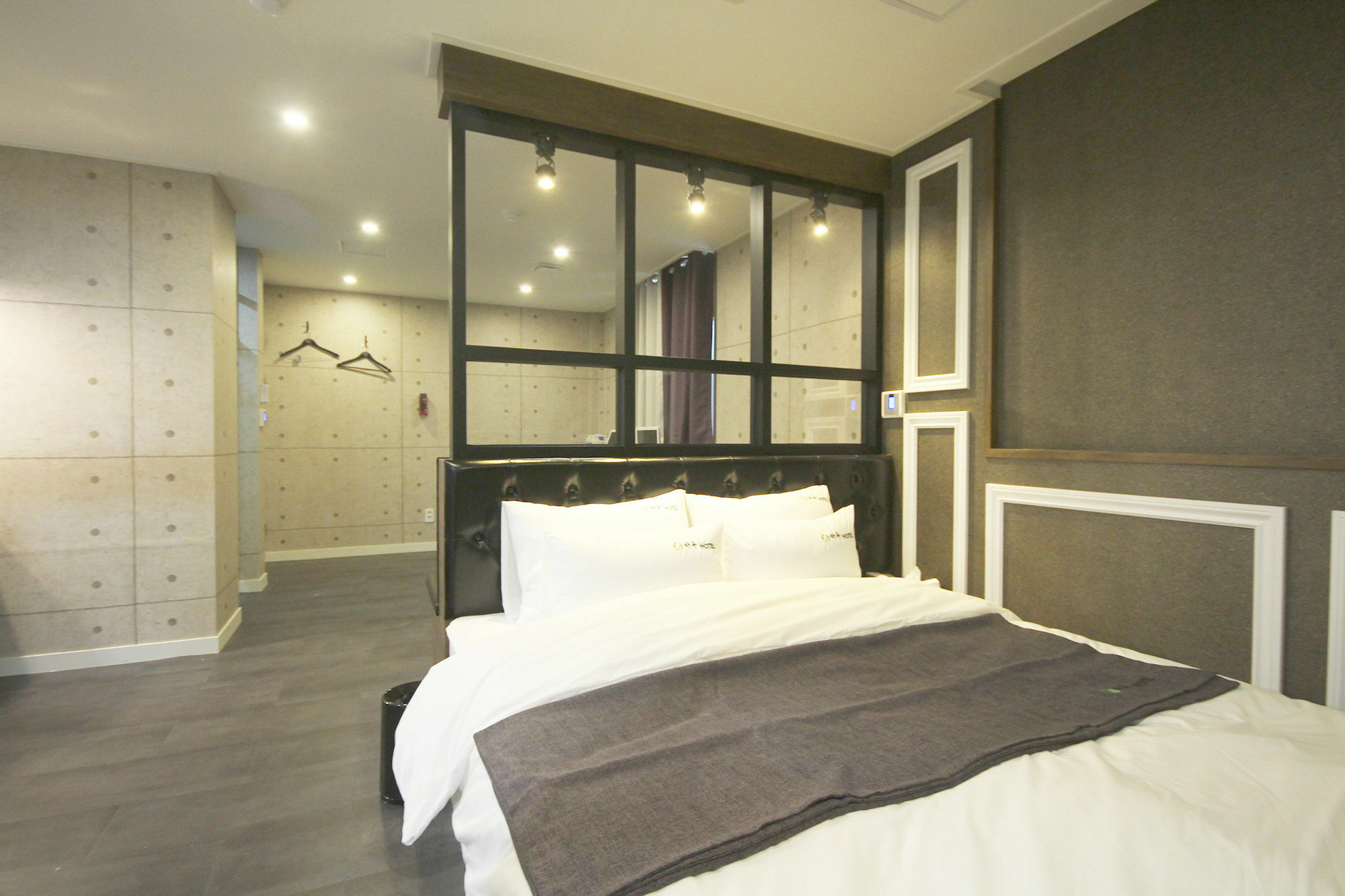 Haru Hotel Gimhae Extérieur photo